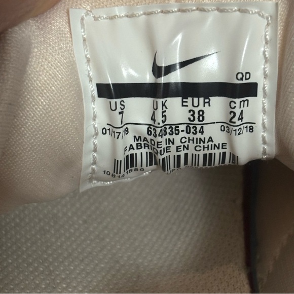 Nike Air Huarache Run Sneakers Desert Sand (Women's) - Picture 6 of 6